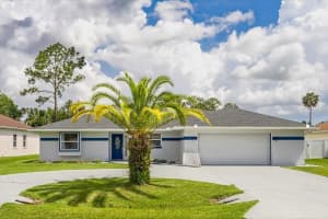 8 Whippoorwill Dr, PALM COAST