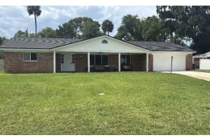 950 Pineapple Rd, SOUTH DAYTONA