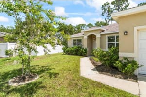 9 Elder Pl, PALM COAST