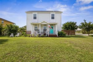 30 Armand Beach Dr, PALM COAST