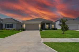 18 Oakleaf Way, PALM COAST