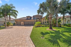 663 Southlake Dr, ORMOND BEACH