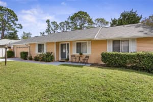 8 Bradley Pl, PALM COAST
