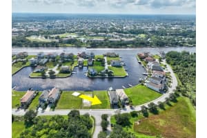 310 Harbor Village Pt N, PALM COAST