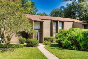 7 Surrey Ct, PALM COAST