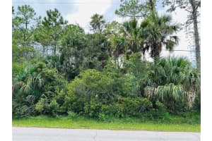 5 Seattle Trl, PALM COAST