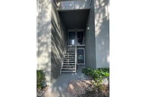 310 Ne Palm Coast Pkwy #203, PALM COAST