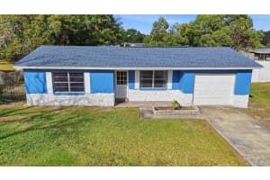 205 E Holly Dr, ORANGE CITY