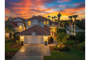 2 Marbella Ct, PALM COAST
