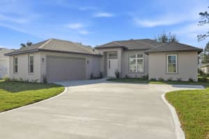 16 Pierce Ln, PALM COAST