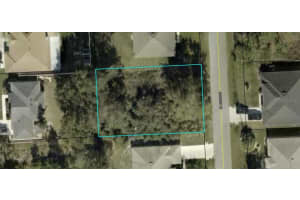 8 Roxbury Ln, PALM COAST
