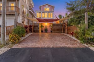 881 Catfish Ave, NEW SMYRNA BEACH