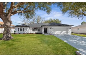 15 Fairbank Ln, PALM COAST