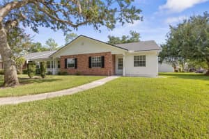 24 Kings Colony Ct, PALM COAST