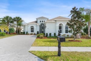 82 N Lakewalk Dr, PALM COAST