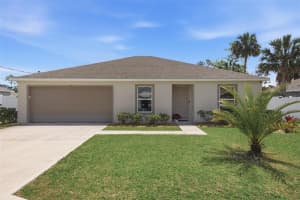 8 Post Oak Ln, PALM COAST