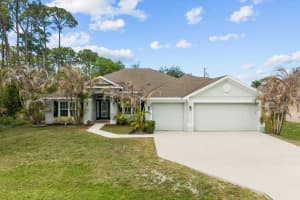 201 Ne Greenbrier Ave, Port Saint Lucie