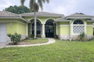 4100 Temple St, WEST PALM BEACH