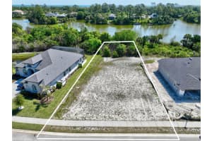 128 N Lakewalk Dr, PALM COAST