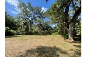 16 Carolina Hwy, PALM COAST