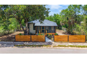511 W Bartlett St, DELAND 511 W Bartlett St, DELAND