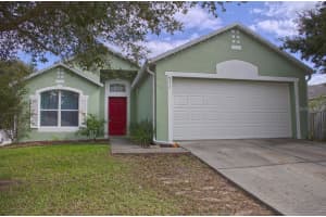 971 Vanderbilt Dr , EUSTIS