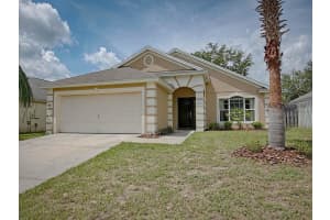 1040 Mayfair St , EUSTIS