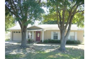 610 Dorothy Cir, EUSTIS
