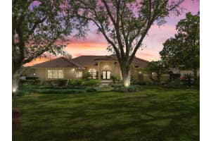 2241 Lake Crescent Ct, WINDERMERE