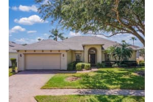 549 Burford Cir, DAVENPORT
