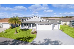 701 Nancy Dr, THE VILLAGES