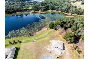 85 Fairway Cir, UMATILLA