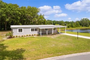 302 Ivanhoe Cir, LADY LAKE