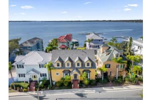 307 Shadow Harbour Ln #307, MOUNT DORA