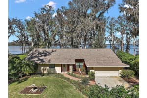 1322 Howard Rd, LEESBURG