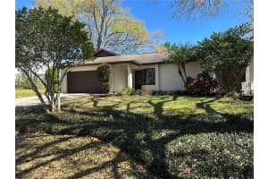2309 Fairview Ct, EUSTIS