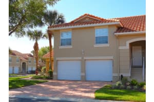 5373 Compass Pt #1, OXFORD