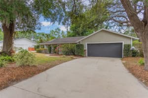 8410 Lake Bosse Dr, ORLANDO