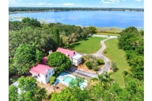 9023 Silver Lake Dr, LEESBURG