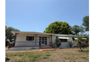 603 W Seminole Ave, EUSTIS