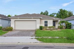 185 Hamlet Loop, DAVENPORT