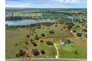 Starcrest Ln, CLERMONT