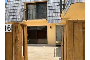 2946 Poplar Ave, LEESBURG