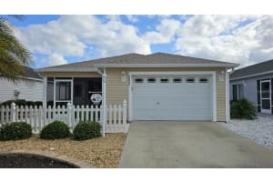 2552 Red Cedar Ln, THE VILLAGES