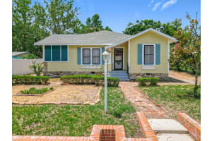 1109 Edmonds St, LEESBURG