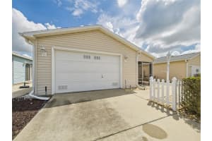 480 Hildalgo Dr, LADY LAKE