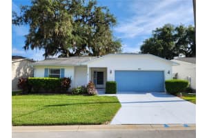 651 Timbercrest Dr, LEESBURG