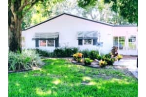 704 Bolivar St, THE VILLAGES
