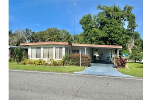 203 Aspen Cir, LEESBURG