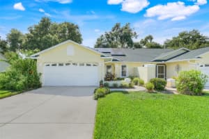 8809 Courtyard Ln, GROVELAND
